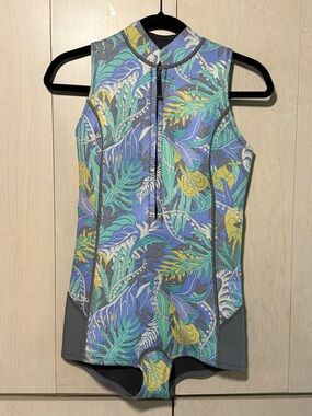 Patagonia Tropical Print Sleeveless Wetsuit Top